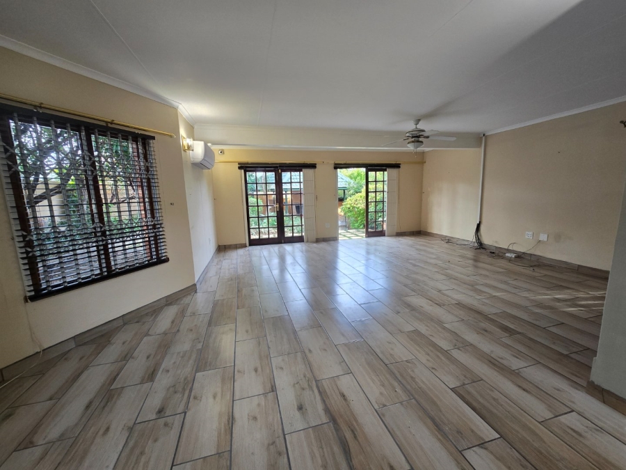 3 Bedroom Property for Sale in Pentagon Park Free State